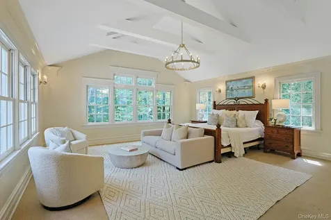 8 N Lake Road Armonk NY 10504