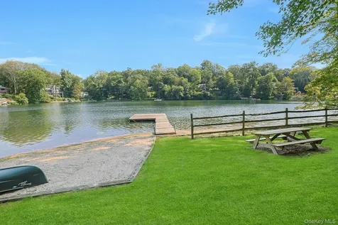 8 N Lake Road Armonk NY 10504