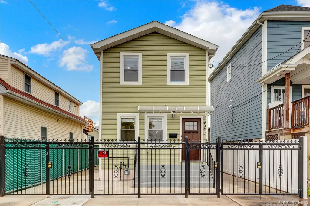 9977 164th Drive Howard Beach NY 11414