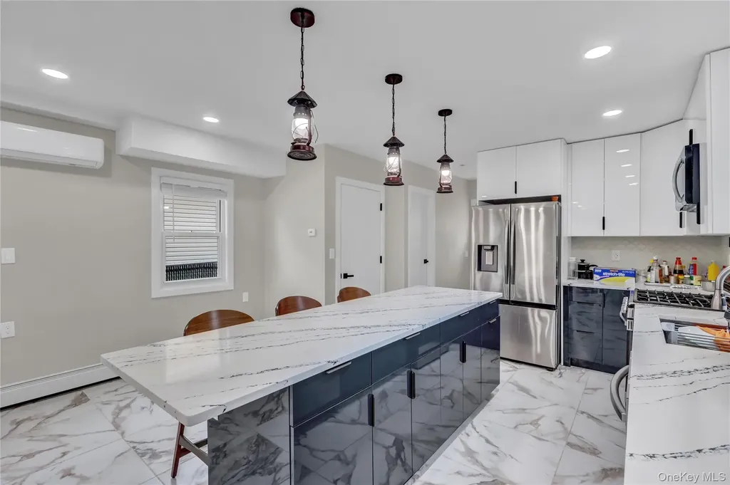 9977 164th Drive Howard Beach NY 11414