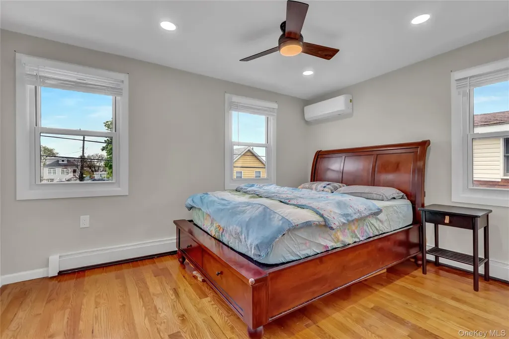 9977 164th Drive Howard Beach NY 11414