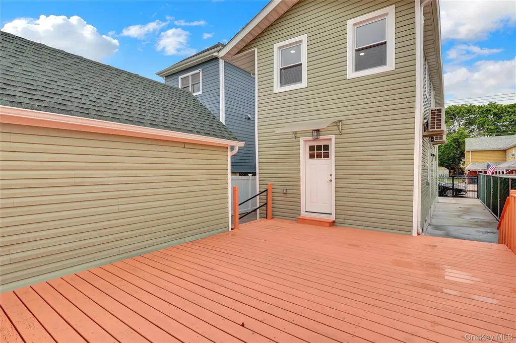 9977 164th Drive Howard Beach NY 11414