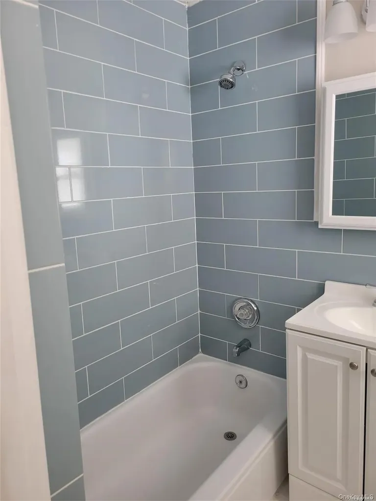Hicksville NY 11801