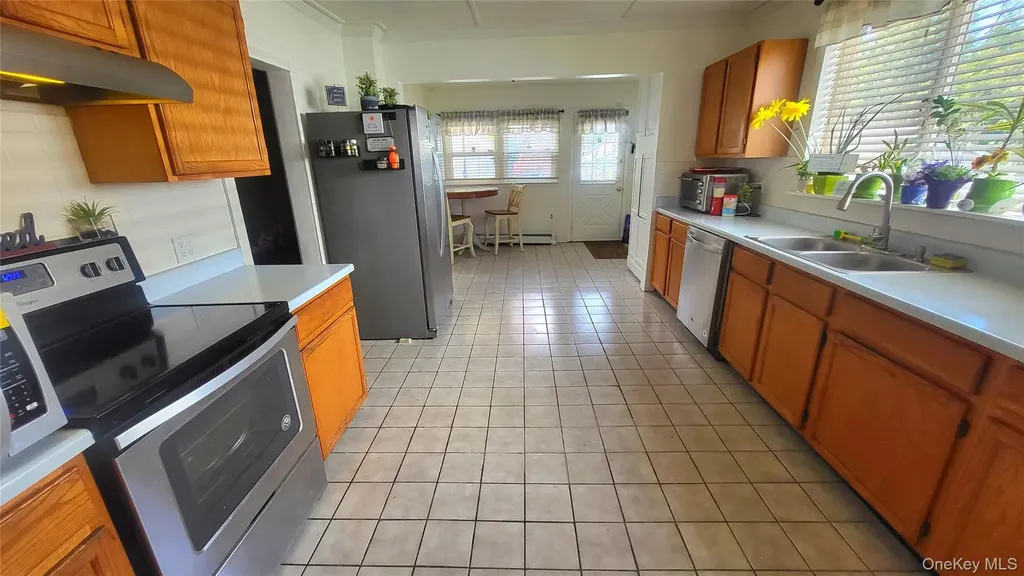 10 Corlies Avenue Poughkeepsie NY 12601