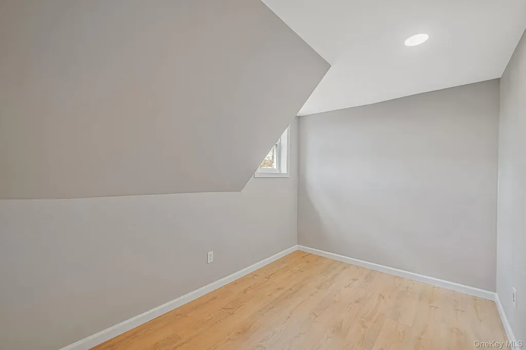 41 Seaside Avenue Patchogue NY 11772