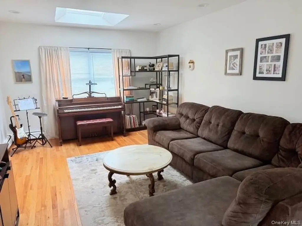 103 Birch Drive Port Jefferson NY 11777