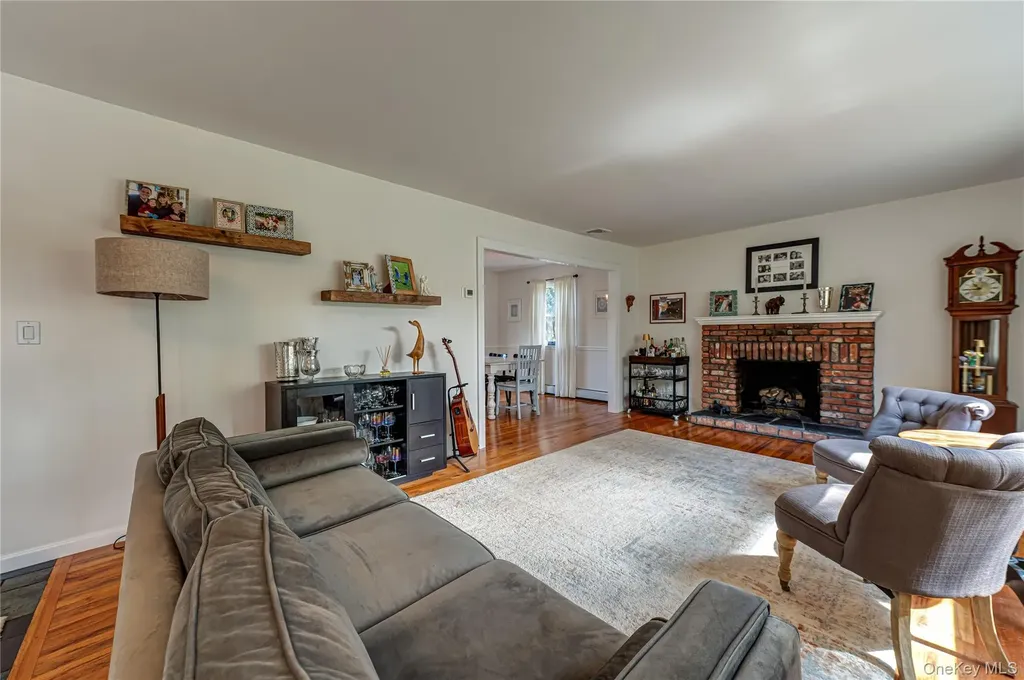 103 Birch Drive Port Jefferson NY 11777