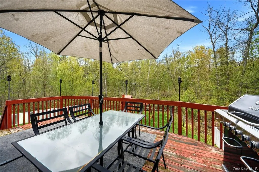 52 Mina Drive Wappingers Falls NY 12590