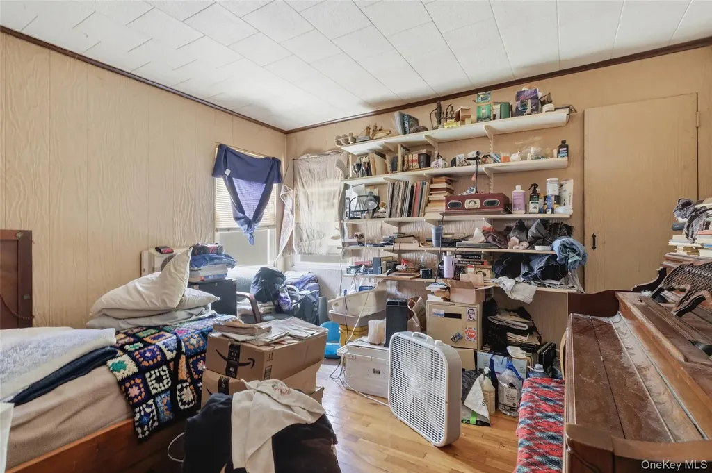124 Quebec Road Island Park NY 11558