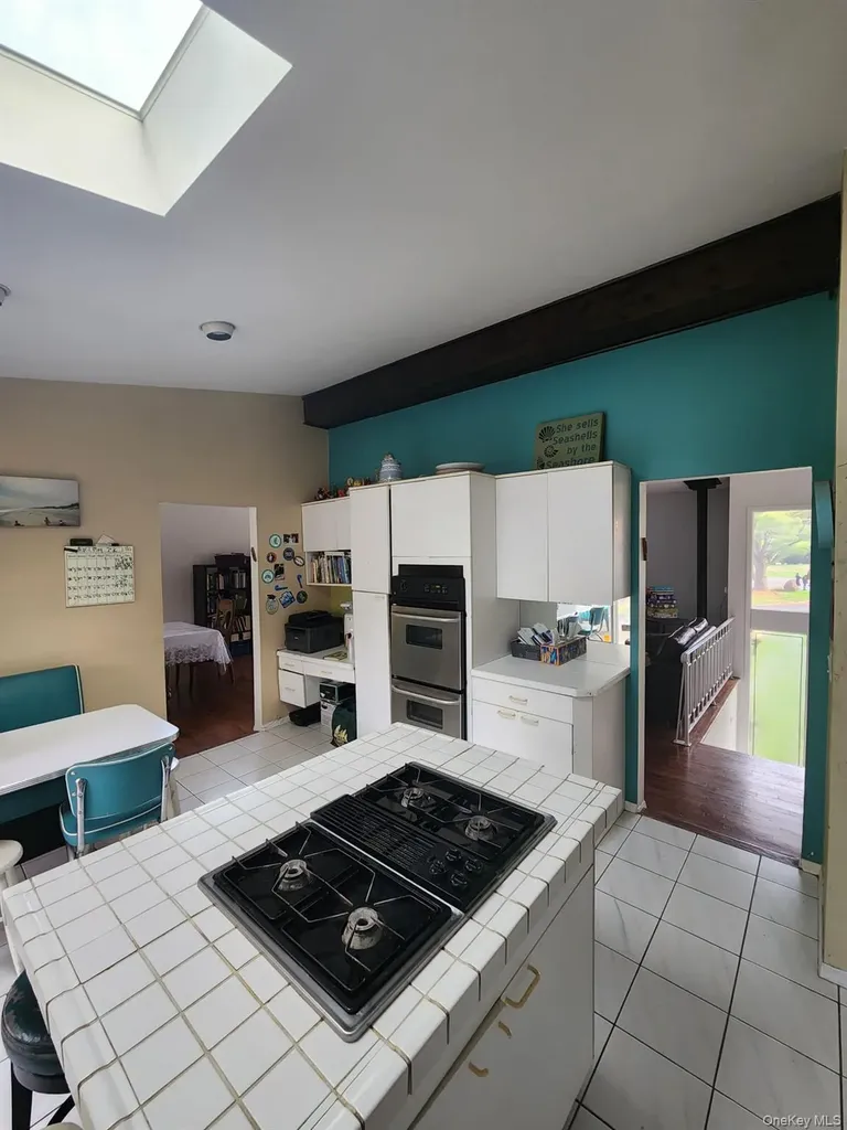 8 Keri Lane Spring Valley NY 10977