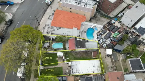 70-07, 70-11 Ditmars Boulevard Astoria NY 11370