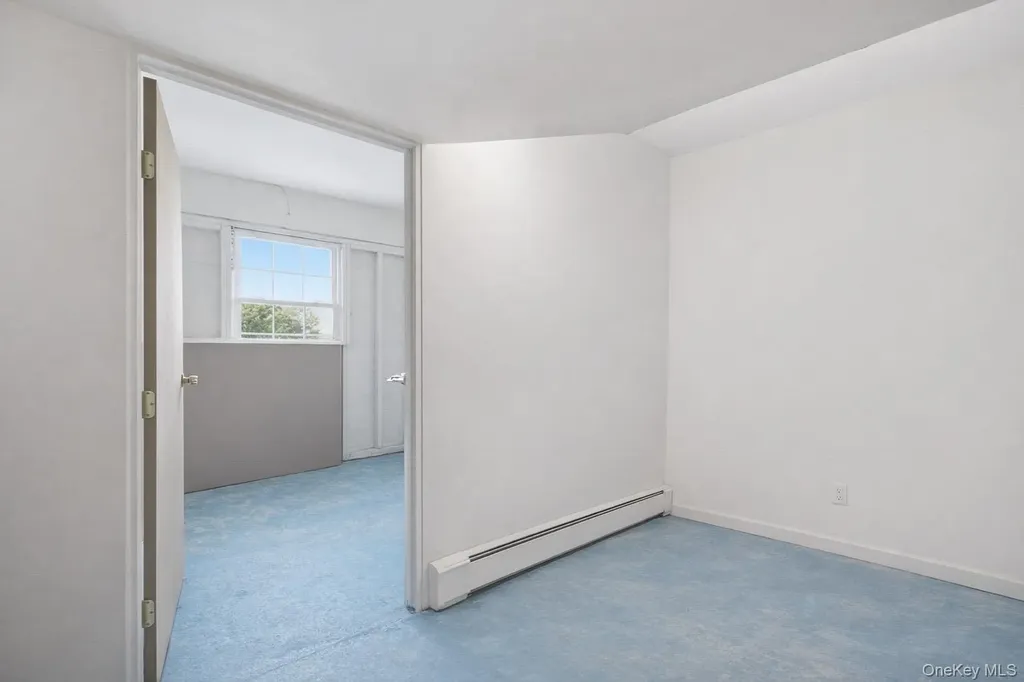 4 Howard Street Selden NY 11784