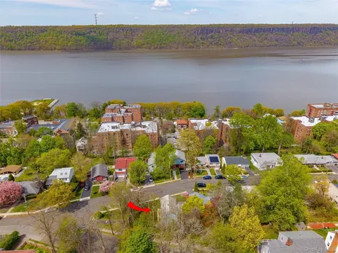 12 Arthur Place Yonkers NY 10701