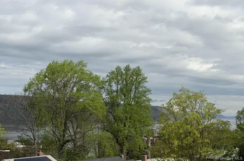 12 Arthur Place Yonkers NY 10701