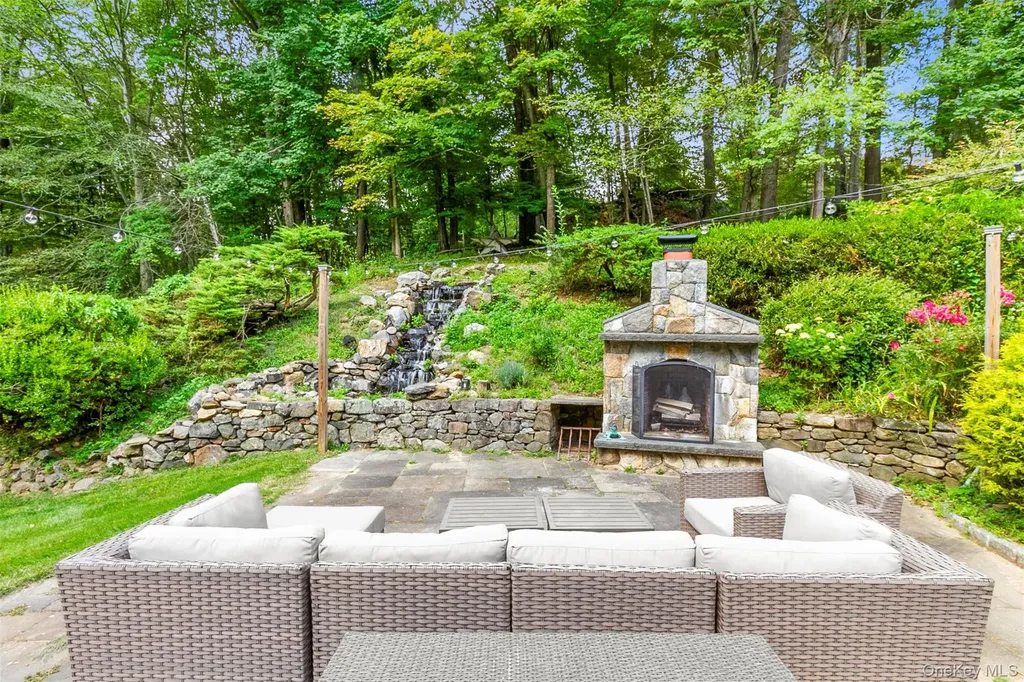 47 Brook Farm Lane Bedford NY 10506