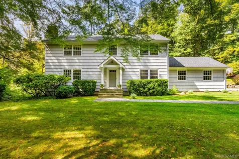 47 Brook Farm Lane Bedford NY 10506