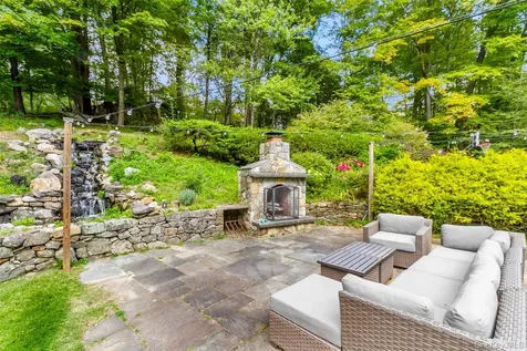 47 Brook Farm Lane Bedford NY 10506