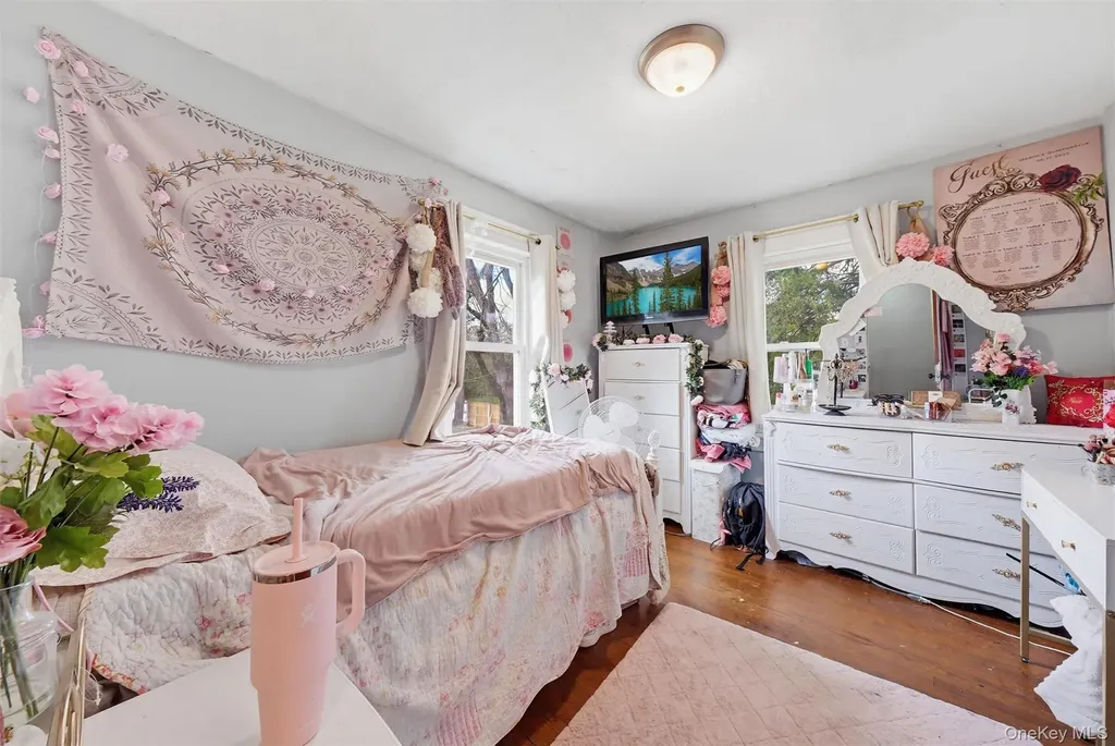 1379 Route 44 Pleasant Valley NY 12569