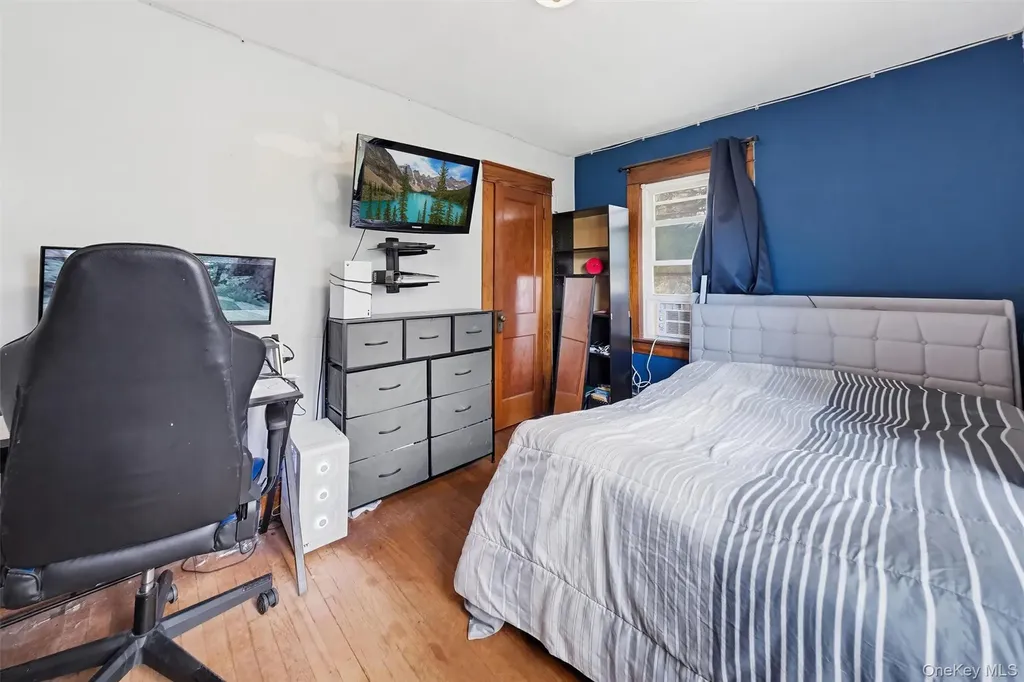 1379 Route 44 Pleasant Valley NY 12569