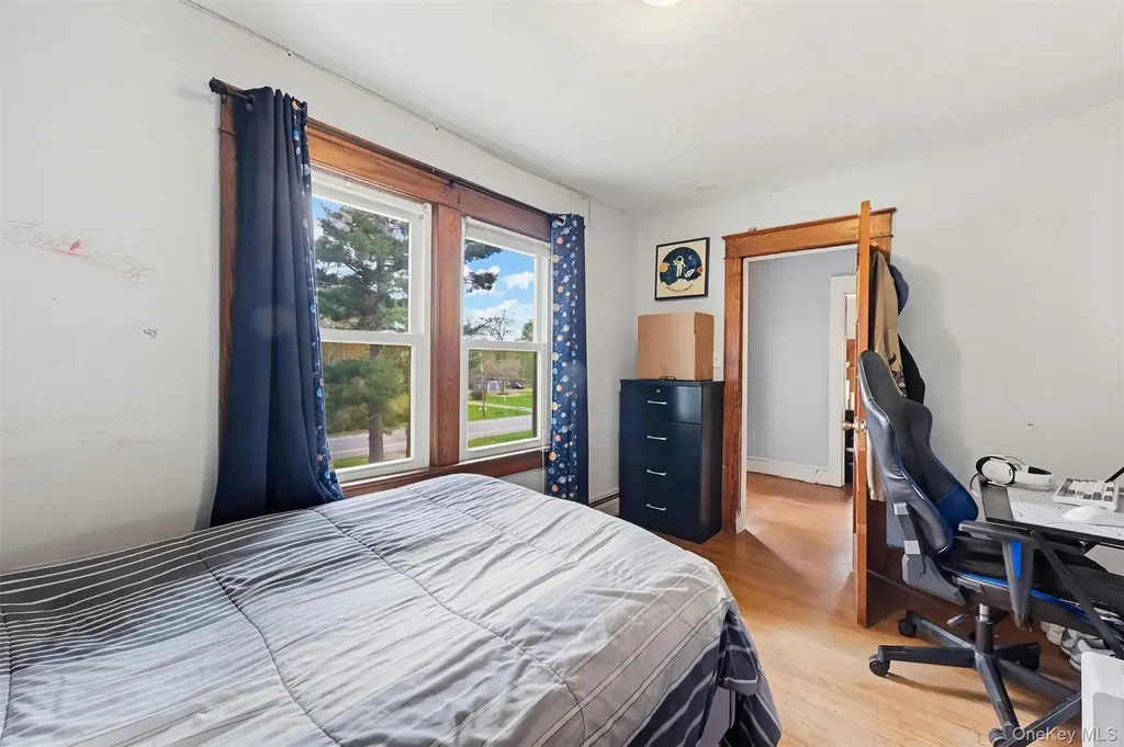 1379 Route 44 Pleasant Valley NY 12569