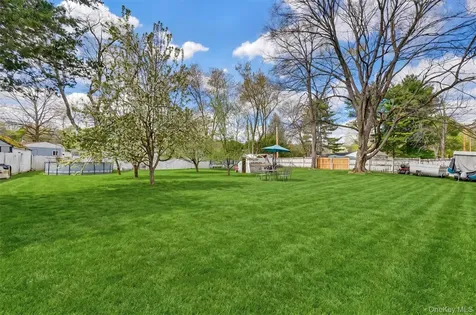 1379 Route 44 Pleasant Valley NY 12569