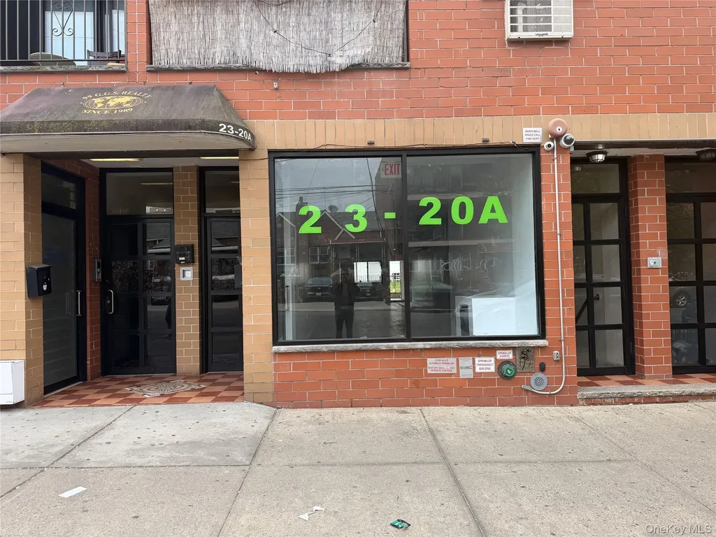2320A Broadway Astoria NY 11106