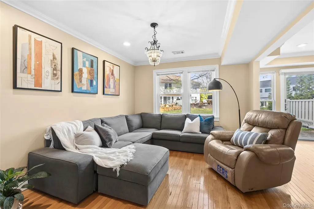 67 Manors Drive Jericho NY 11753