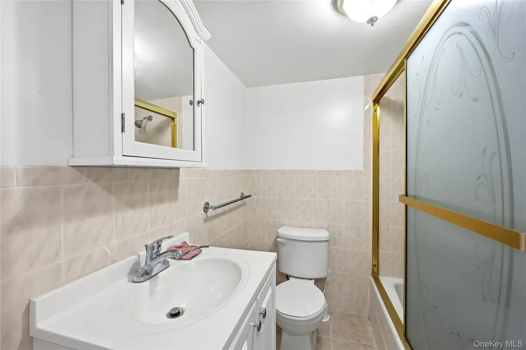 67 Manors Drive Jericho NY 11753