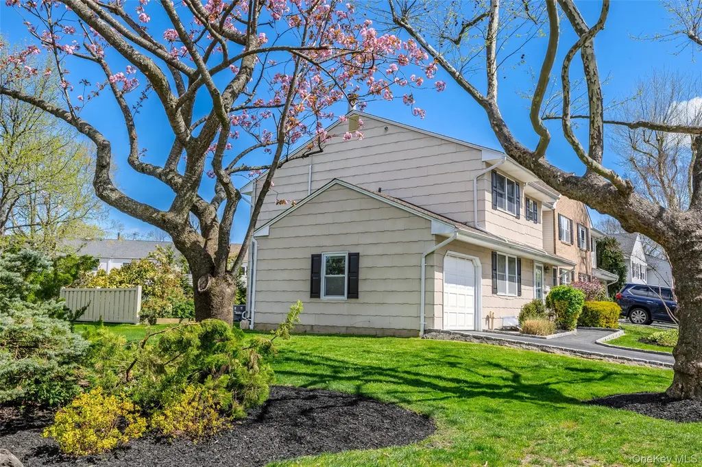 67 Manors Drive Jericho NY 11753