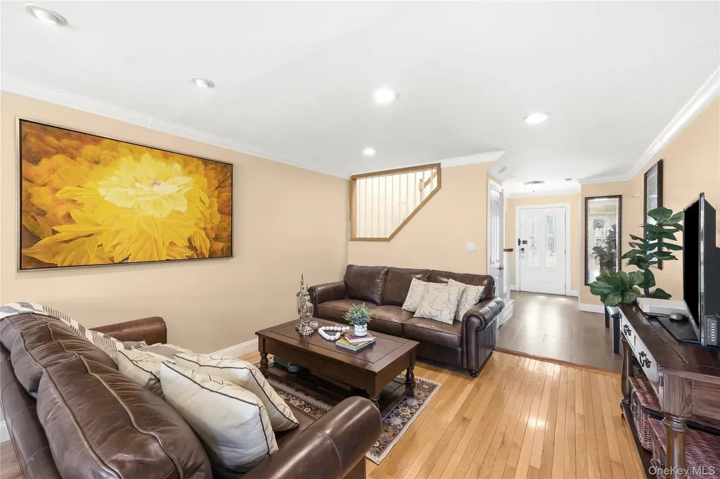 67 Manors Drive Jericho NY 11753