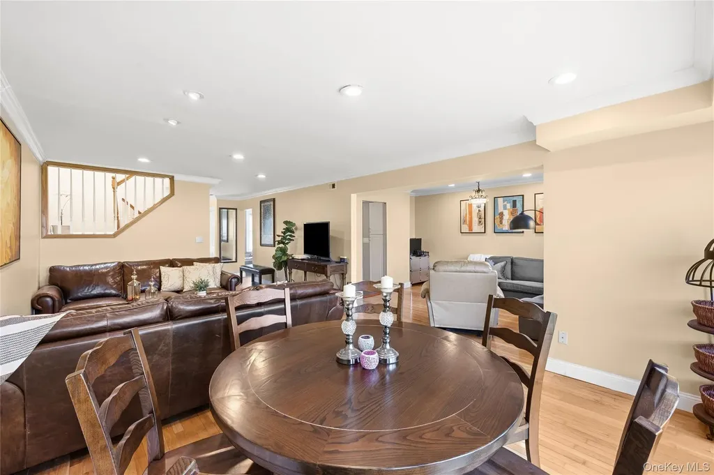 67 Manors Drive Jericho NY 11753