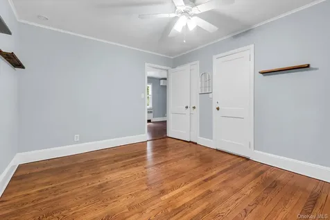 15 Cherry Lane Glen Head NY 11545