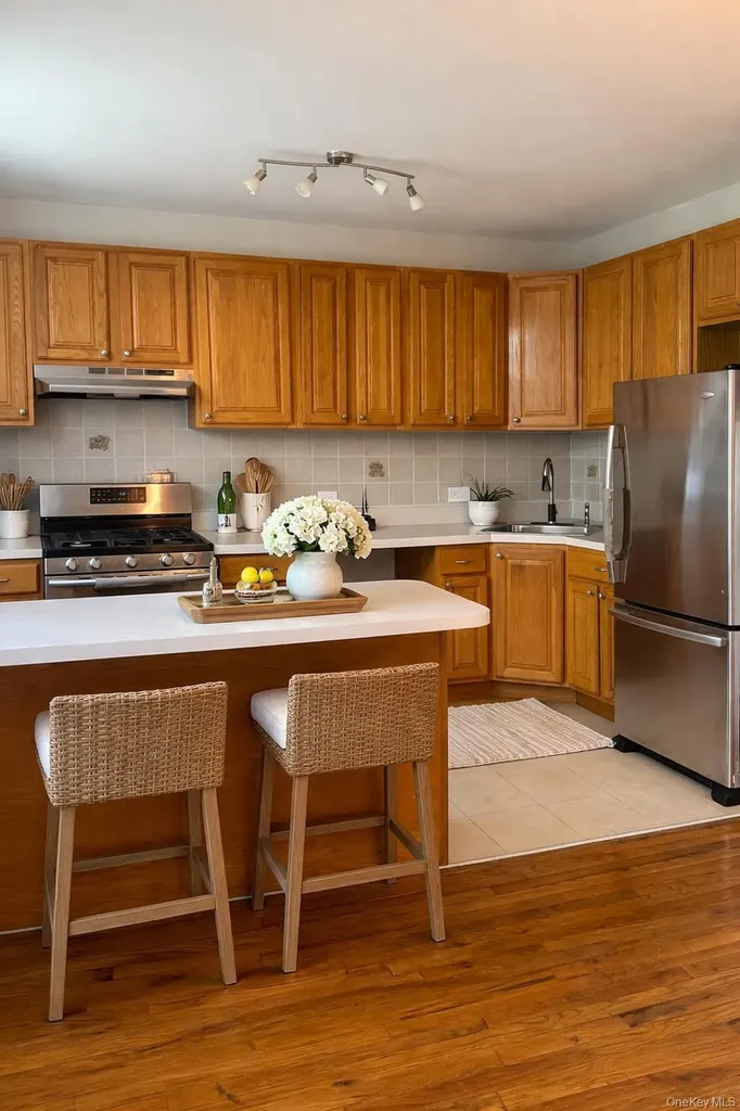 868A Glenmore Avenue Brooklyn NY 11208