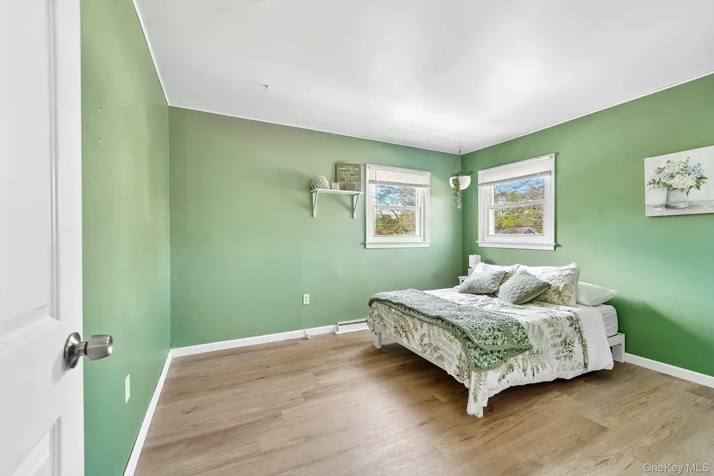 22 Oak Lane Middletown NY 10940