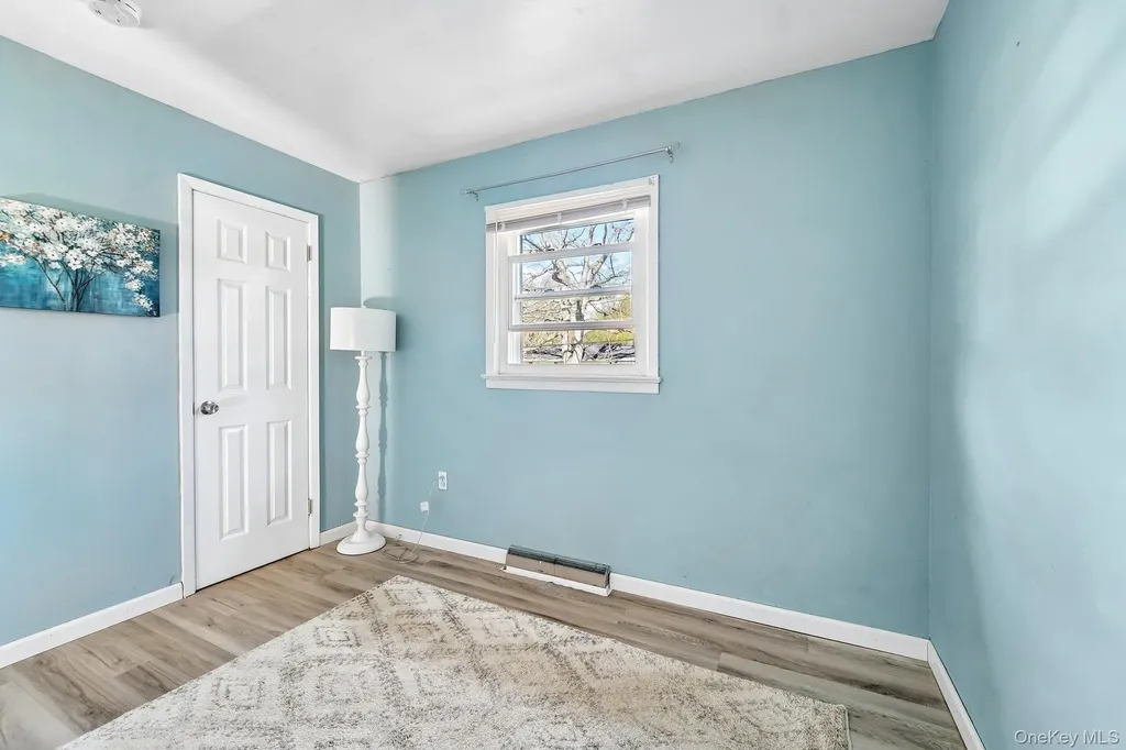22 Oak Lane Middletown NY 10940