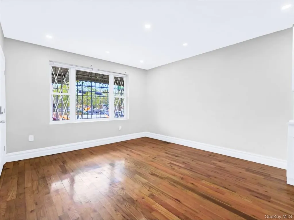 8920 Avenue B Brooklyn NY 11236
