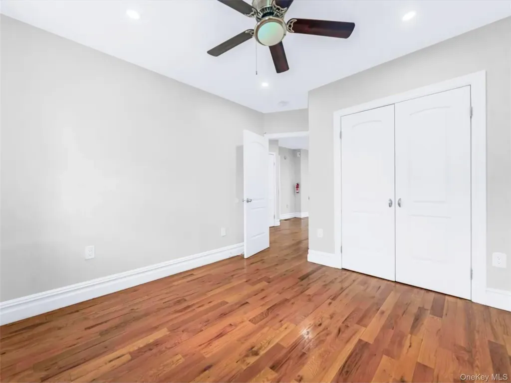 8920 Avenue B Brooklyn NY 11236