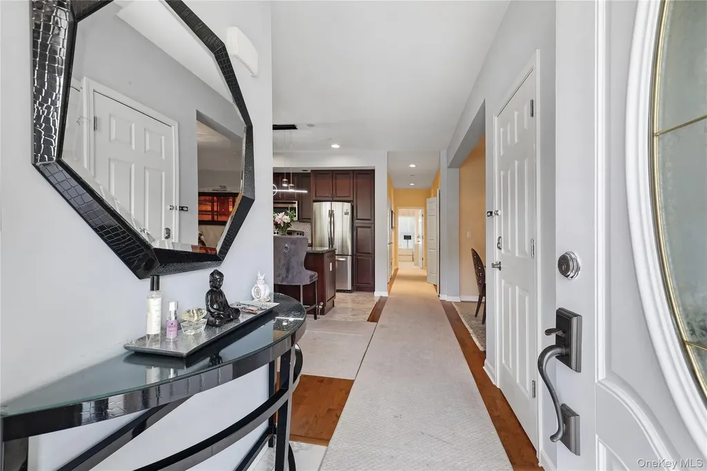 807 Egrets Landing Carmel NY 10512