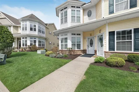 807 Egrets Landing Carmel NY 10512