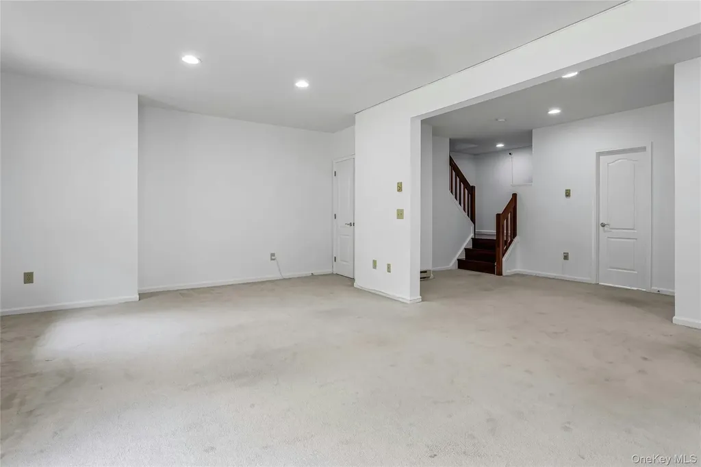 5801 Applewood Circle Carmel NY 10512