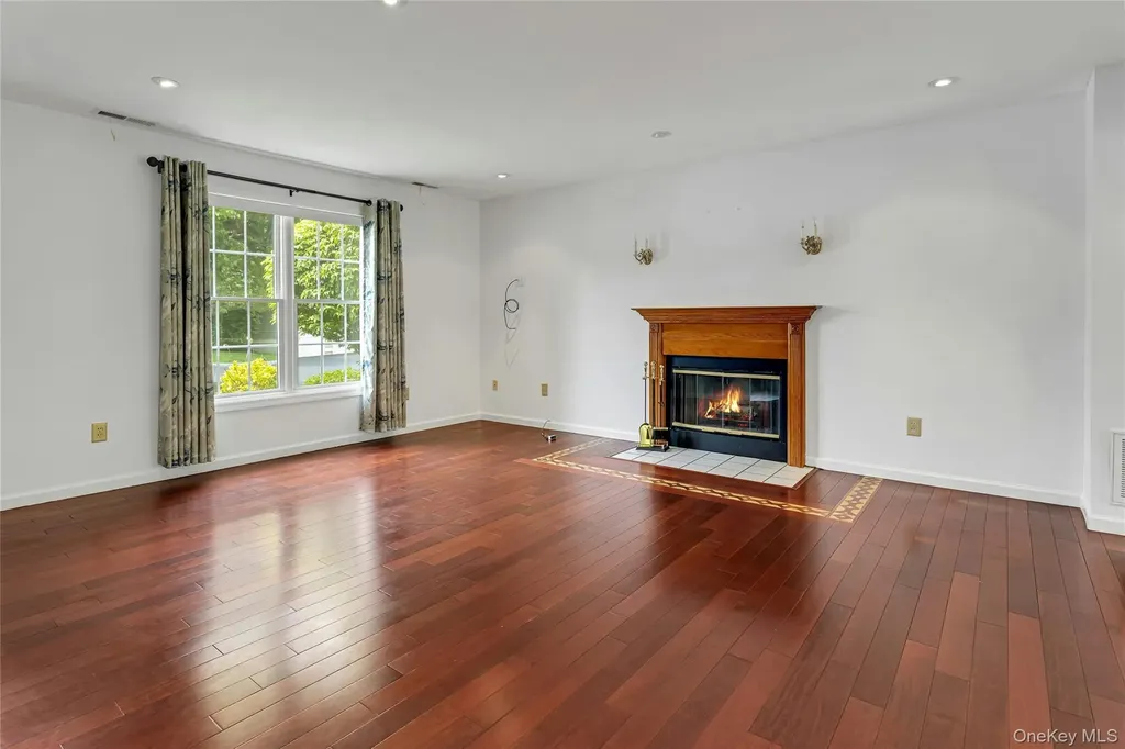 5801 Applewood Circle Carmel NY 10512