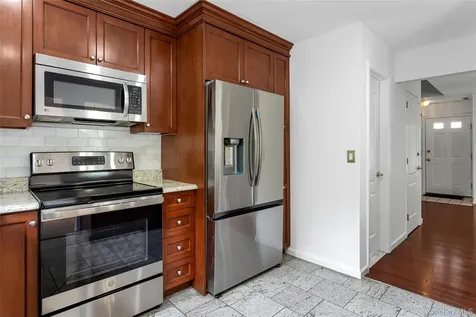 5801 Applewood Circle Carmel NY 10512