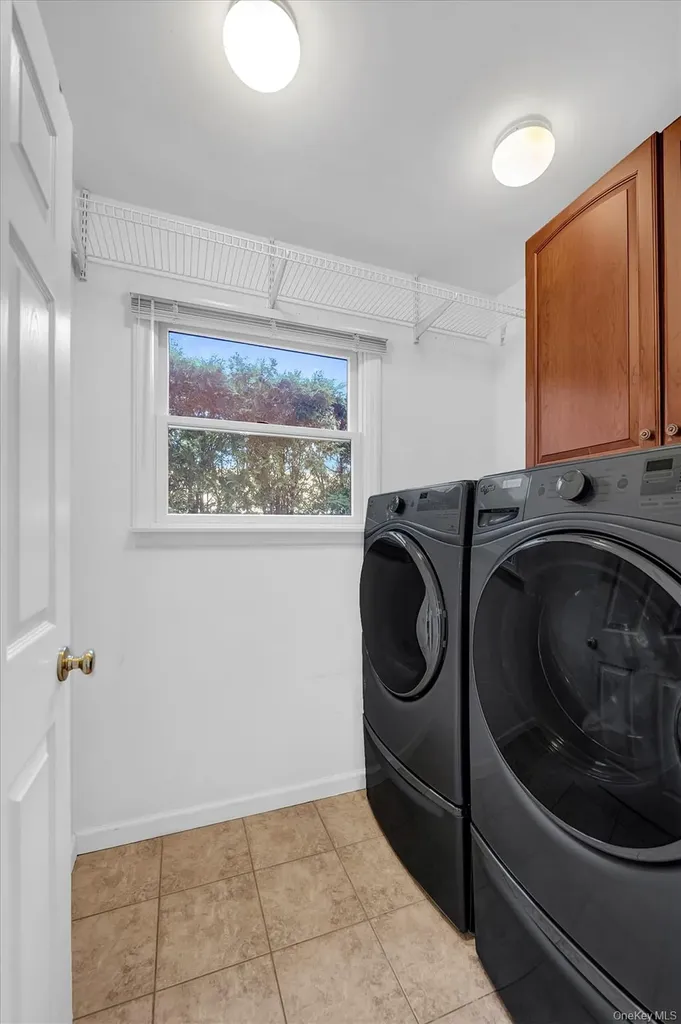 2137 3rd Avenue Merrick NY 11566