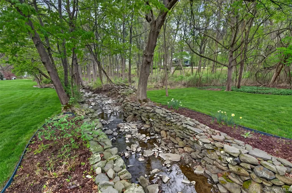 93 Dunderberg Road Central Valley NY 10917