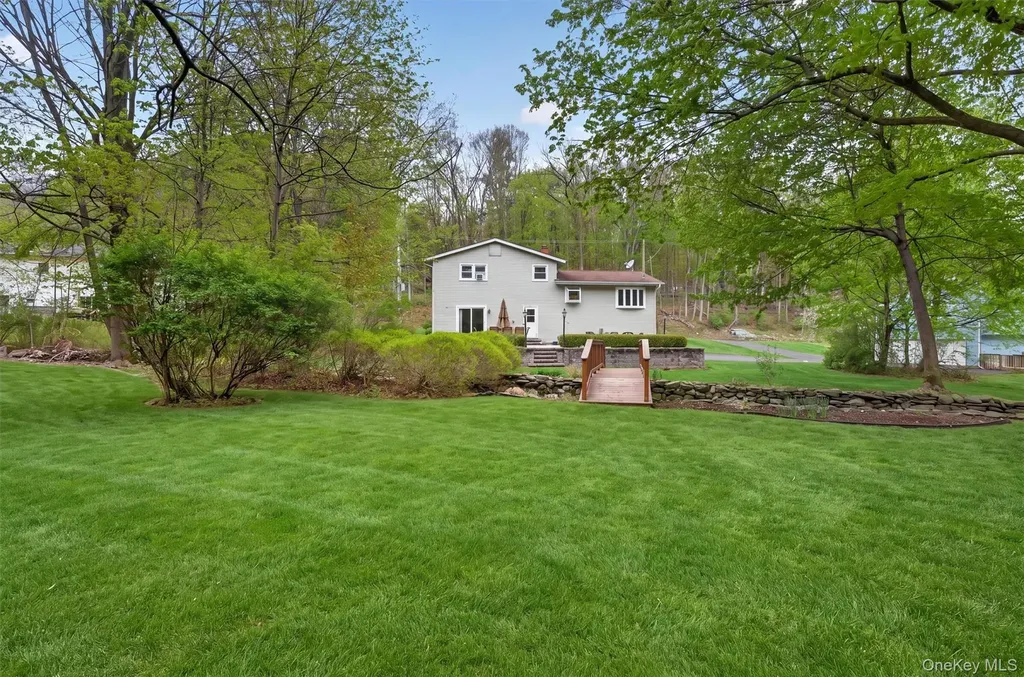 93 Dunderberg Road Central Valley NY 10917