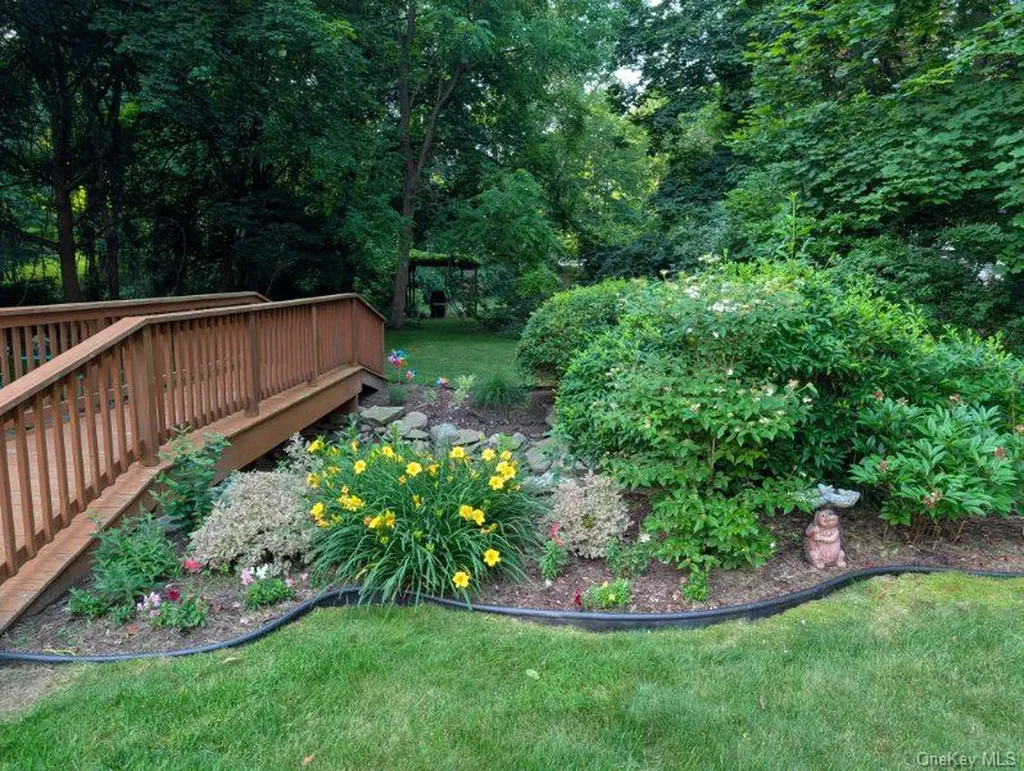 93 Dunderberg Road Central Valley NY 10917