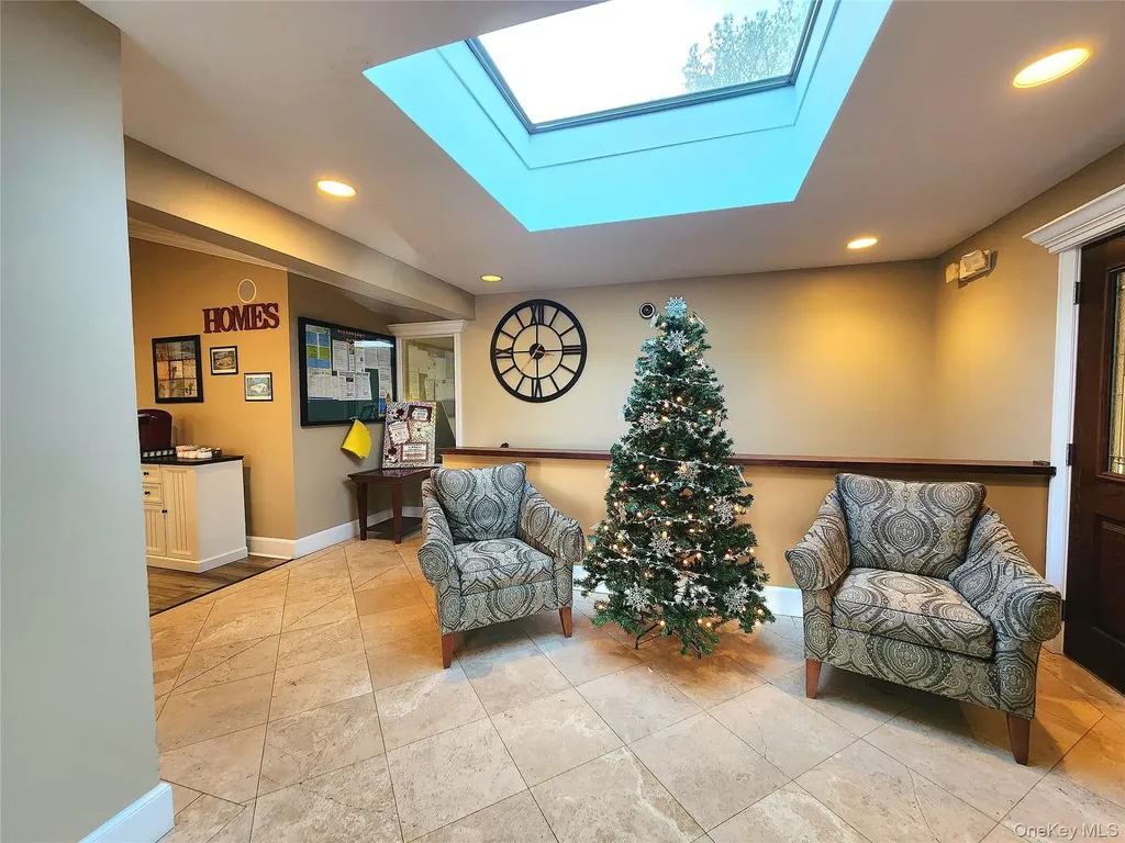 525 Riverleigh Avenue Riverhead NY 11901