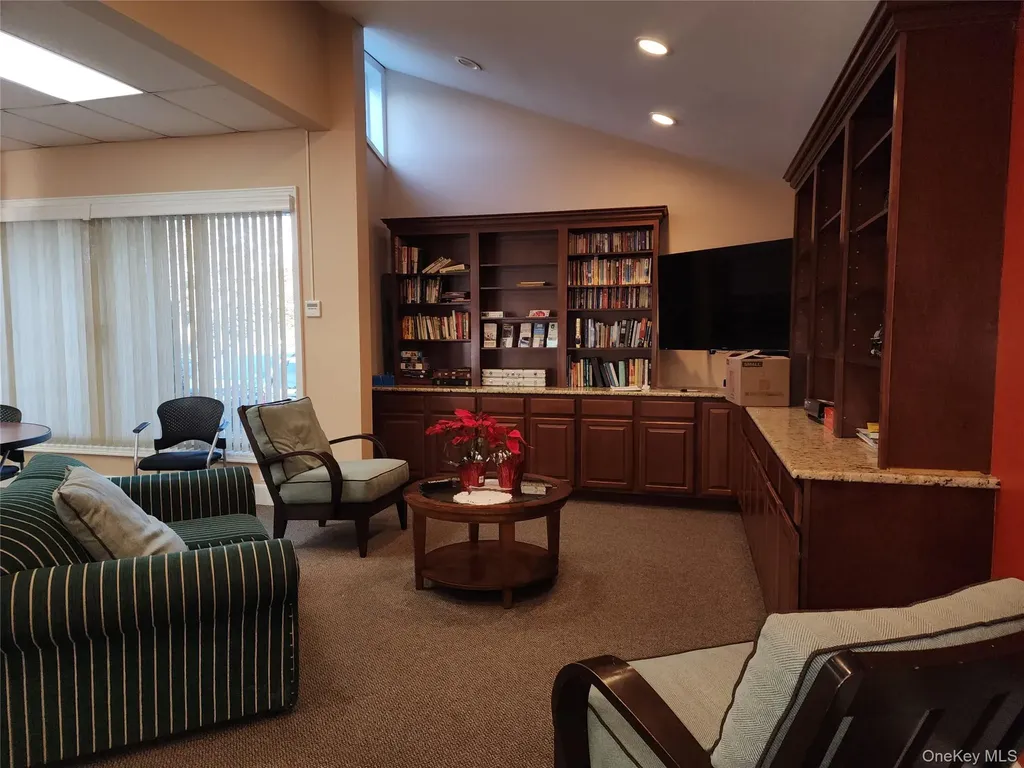525 Riverleigh Avenue Riverhead NY 11901