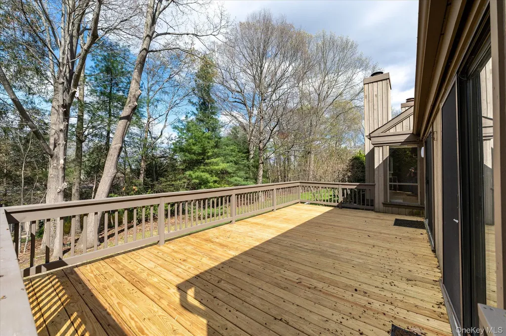 371 Heritage Hills Somers NY 10589