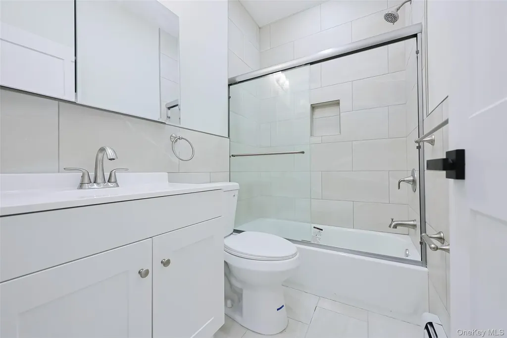 5813 69th Place Maspeth NY 11378